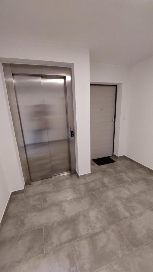 Apartment Leona, Opatija Ngoại thất bức ảnh