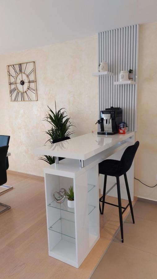 Apartment Leona, Opatija Ngoại thất bức ảnh